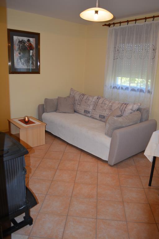 Holiday Home Lana Saborsko Luaran gambar